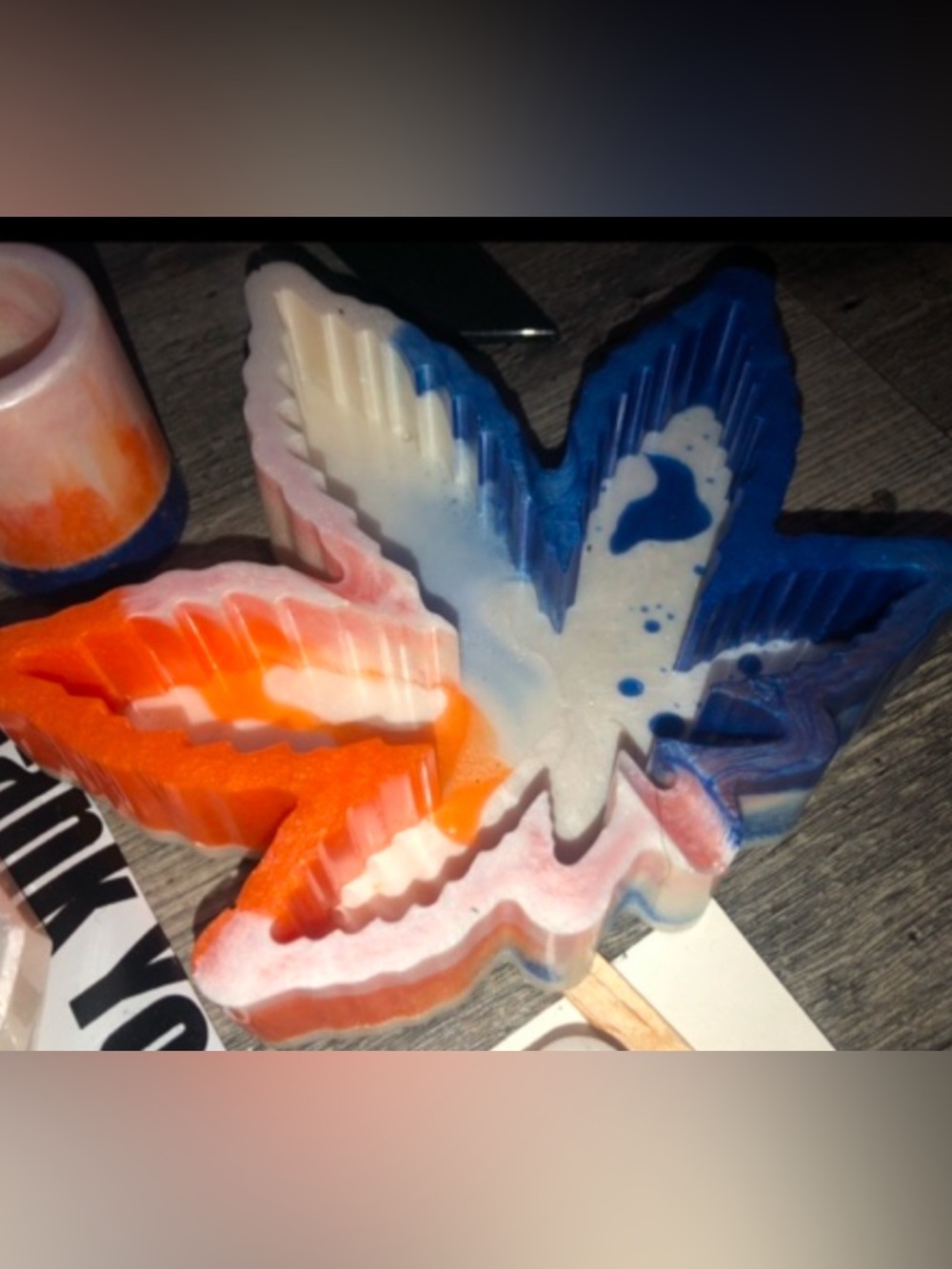 Handmade Multicolor Leaf Ashtray